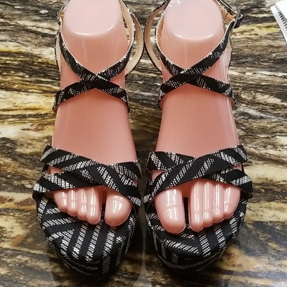 Strappy Wedges - Picture 3 of 5